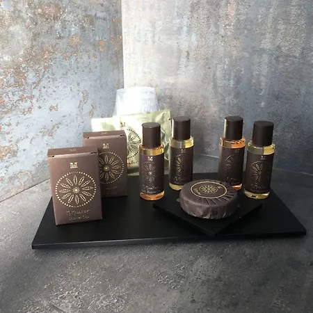 ゲストハウス La Bella 3*