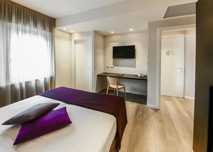 بيت ضيافة La Bella مودينا